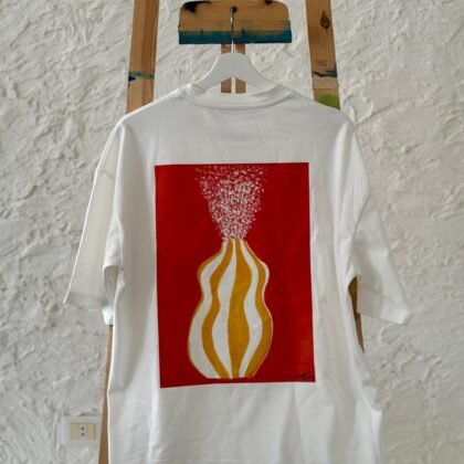 Baby breath on Orange Vase Tee