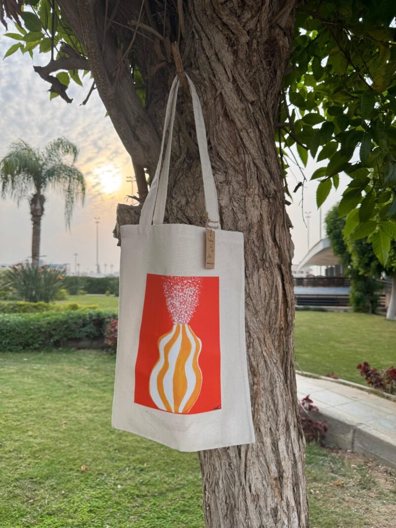 Red-Orange Vase Tote