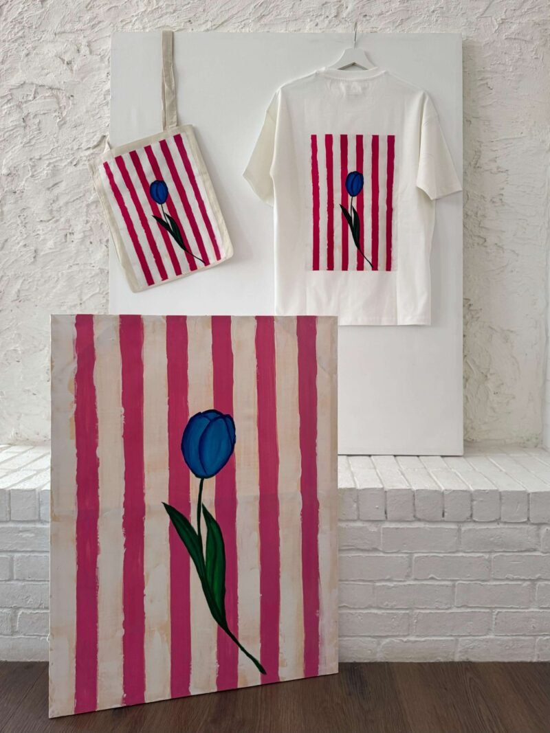 Blue Tulip Tee - Image 9