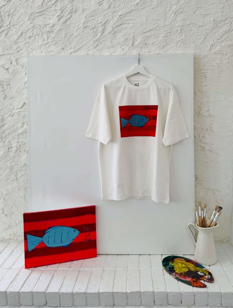 Sea La Vie Tee - Image 2